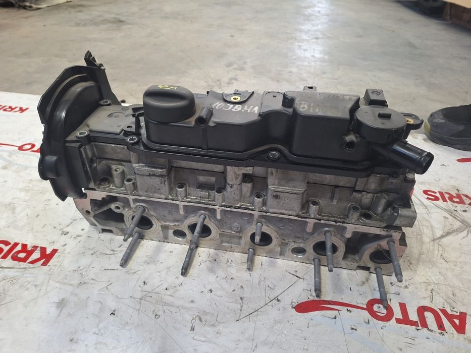 Цилиндрова глава Peugeot 1.6 E-HDI 8V / Пежо 1.6 Е-ХДИ 2014г. Код: BHOZ