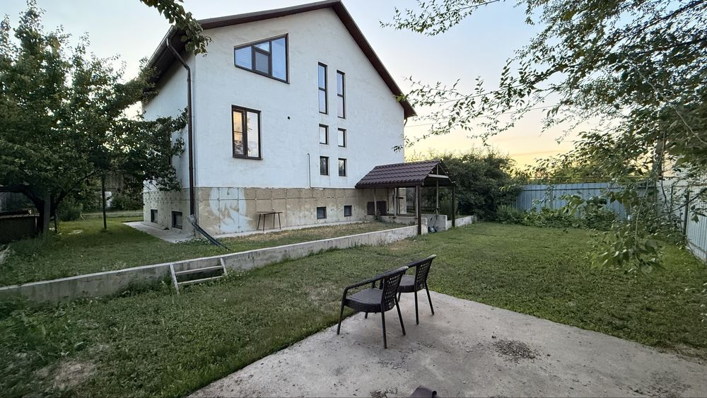 Продам дом, монолитный