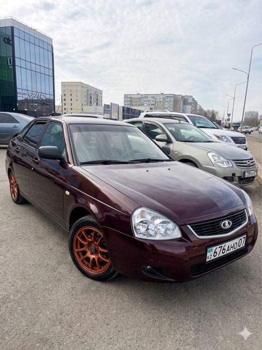 Продам титанку с резину комплект R15