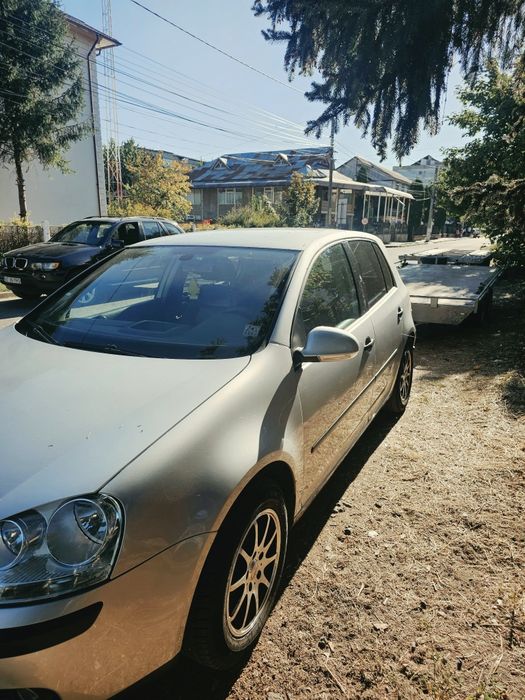 Golf 5 2004 1.6 benzina