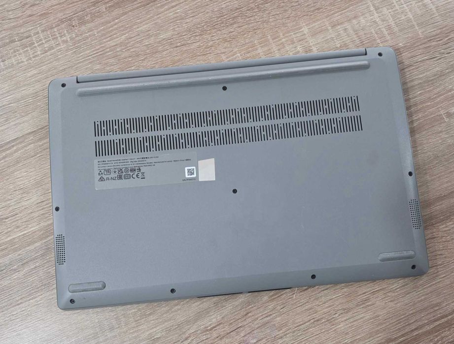 Лаптоп Lenovo IDEAPAD 1 15ALC7