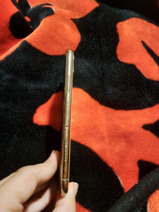 iPhone 11 pro, inca in garantie