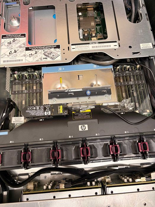 HP DL380 G7 2* Xeon E5620, 48GB RAM, 16*SFF сървър