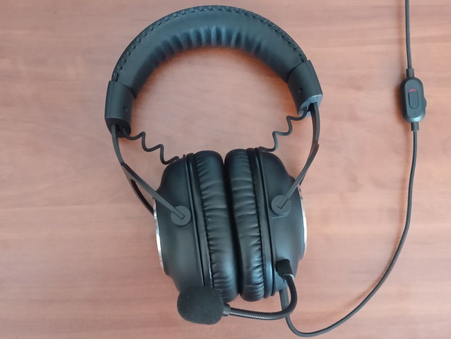 Наушники Logitech G PRO