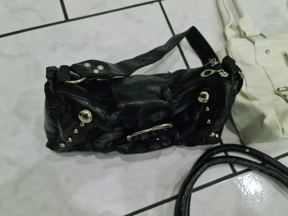 Дамска чанта чисто нови дамски чанти неупотребявани изкуствена кожа ск