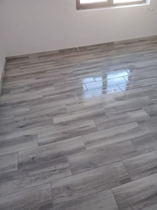 Placări gresie și faianță | Calitate, seriozitate, preț corect