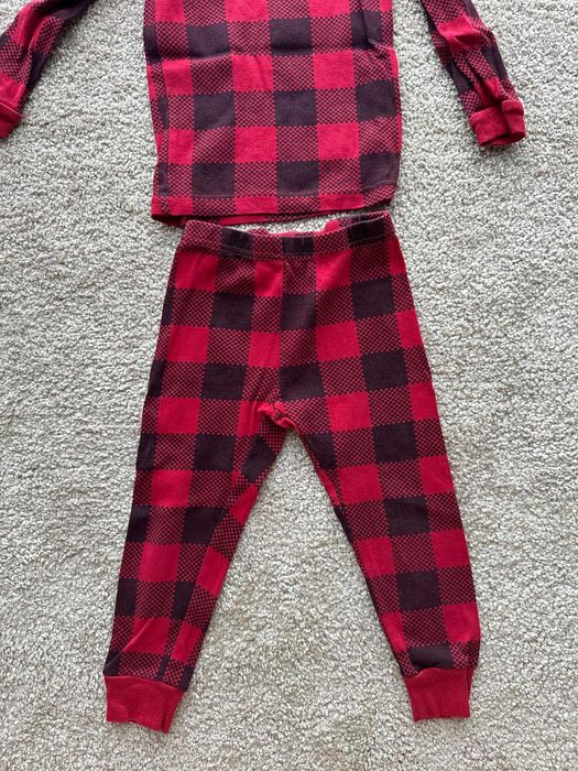 Детски пижами за 1,5-3 годишно дете