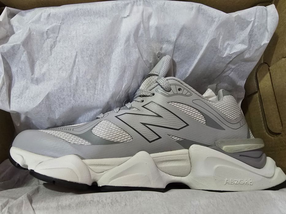 New Balance 9060
