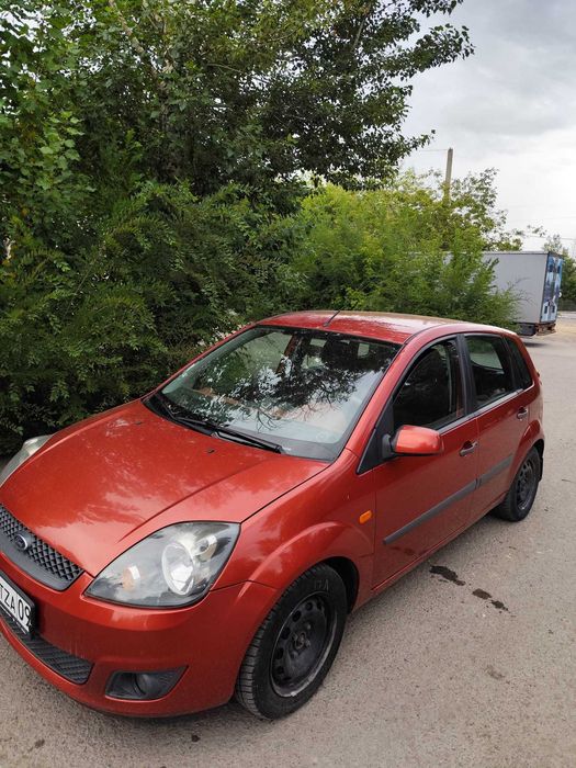 Автомобиль, Ford Fiesta. пробег 175 тыс. км.