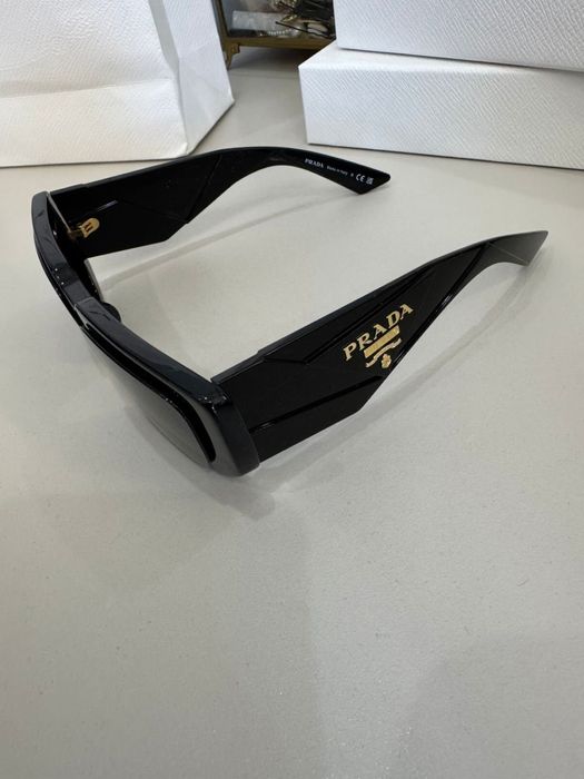 Prada очки оригинал