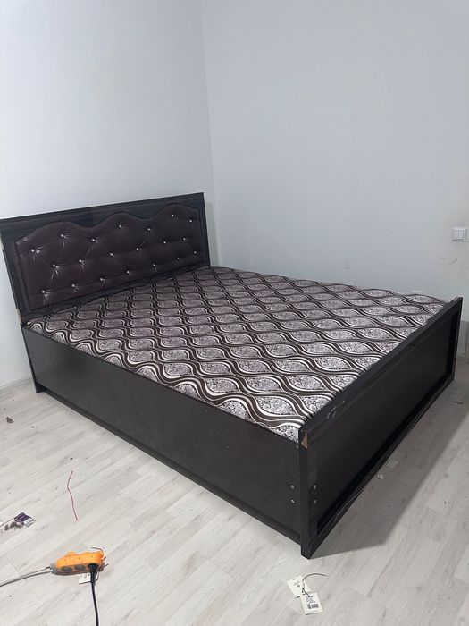 Spalni, спальный кроват, спальня,