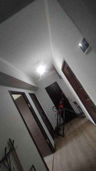 Bez Makler Kvartira Metroni oldida kvartira Bollarga