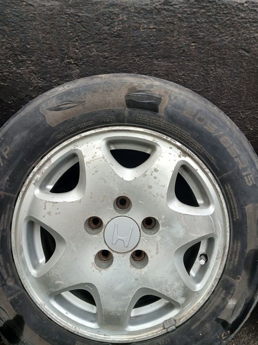 Продам диски вместе с колесами