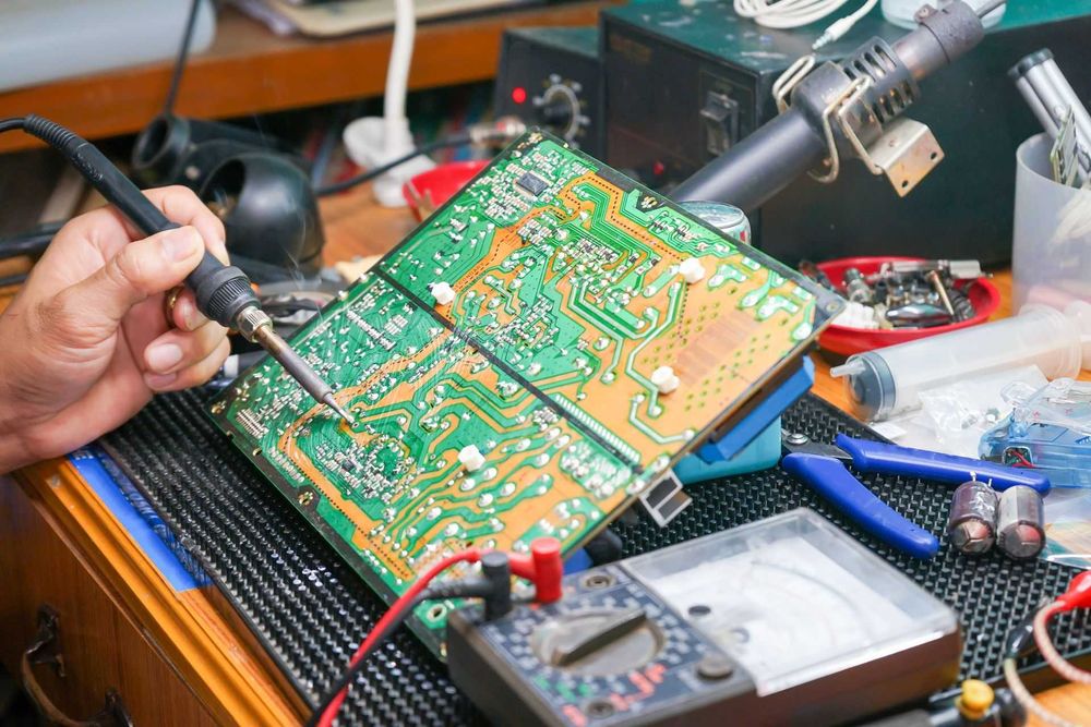 Reparații electronice, TV, Electrocasnice + Garanție!