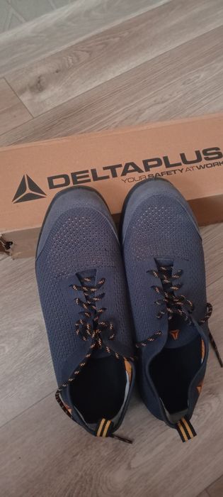 Продам спец обувь фирмы Delta plus