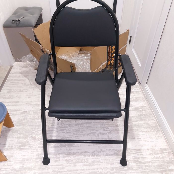 Продам кресло-туалет