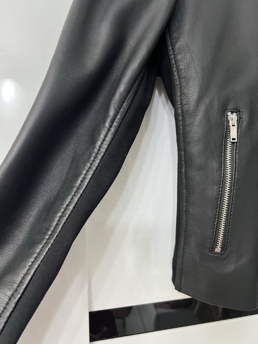 Кожаная куртка от Mango