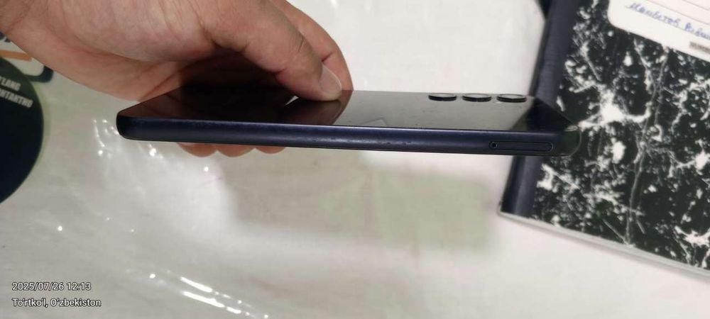 Телефон сотилади