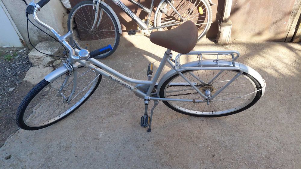 Продавам немско колелл кетлер