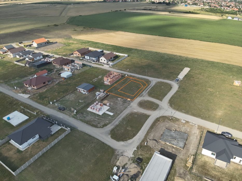 Teren intravilan Sanmihaiul Roman