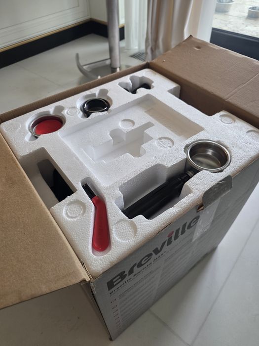 Espressor Breville Barista MAX+