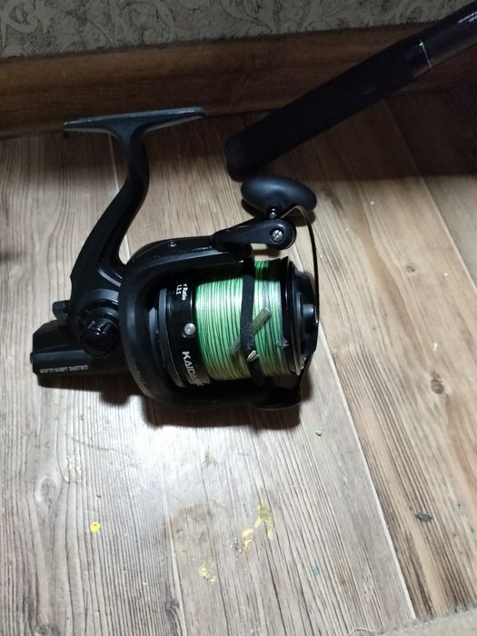 Продам катушку комбат 7000 ные