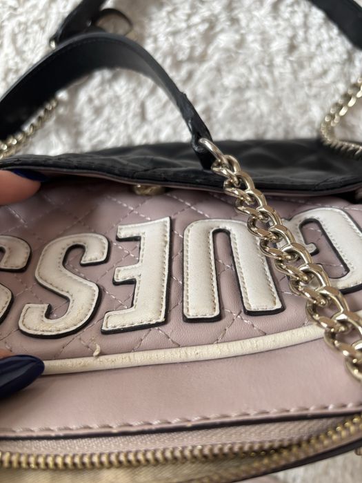 Дамска чанта Guess