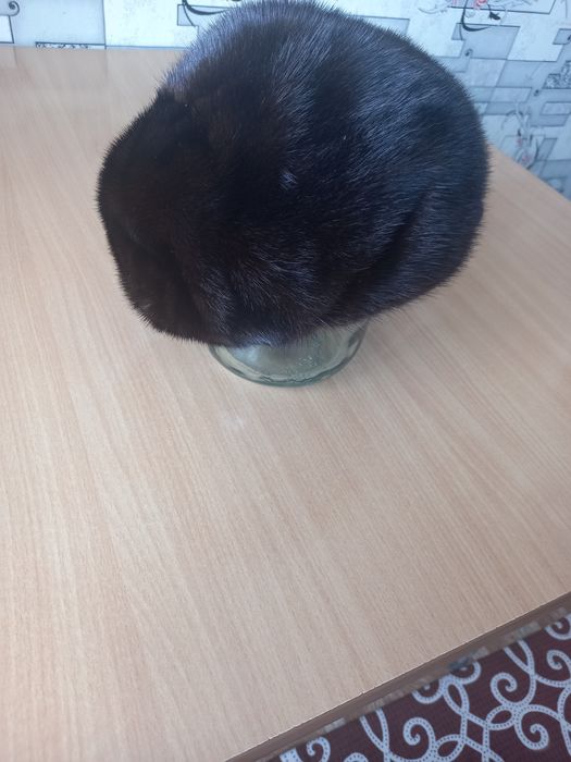 Продам норковый берет. 25000