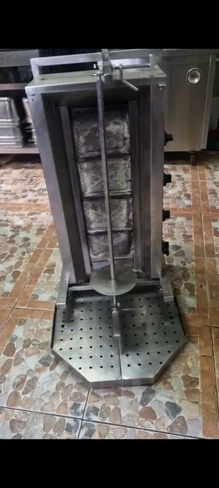 Aparat kebab cu 4 arzătoare