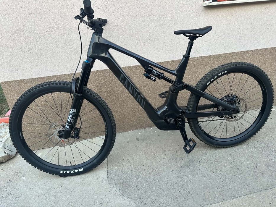 КАРБОНОВ Електрически Велосипед 29 /27.5 цола CANYON SPECTRAL CF 2024г колело
