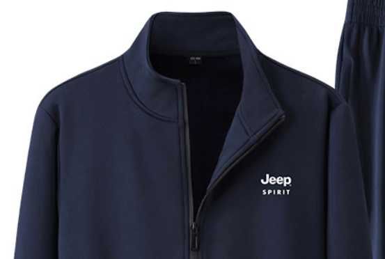 Костюм спортивный. Теплый.