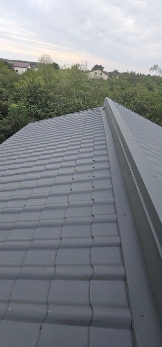 Executăm acoperișuri montaj tigla metalică reparați de urgenta