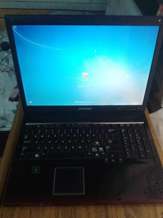 Notbuk 256 tali qotmidi zor ishlidi aybi yo liboy telefonga abmen