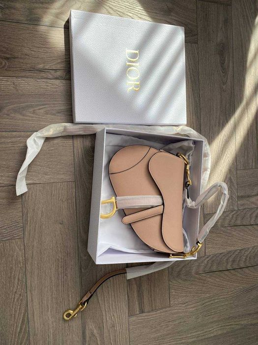 Geanta Dior Saddle Roz din Piele Naturală - nouă, în cutie