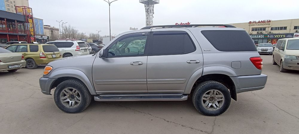 Продам Тойота Секвоя 2004г.