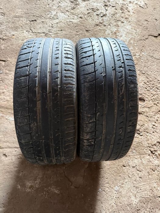 Продам 2 шины в хорошем состоянии лето!