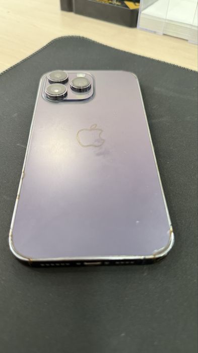 Продам айфон 14 про макс