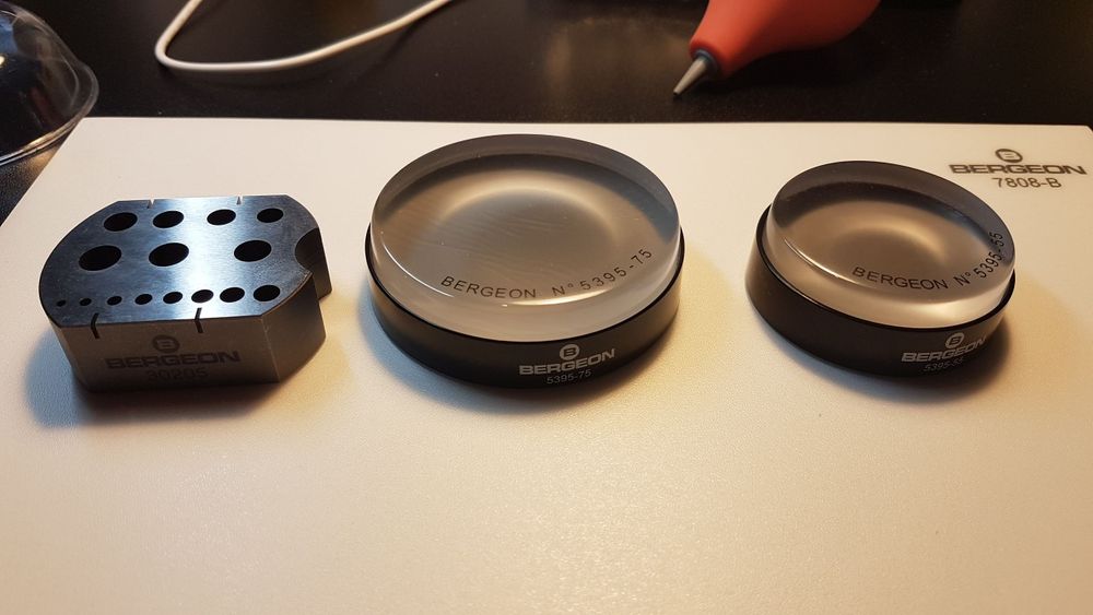 Ремонт на часовници Seiko Kinetic