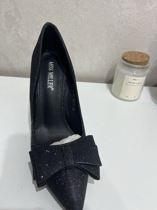 Продам новые туфли