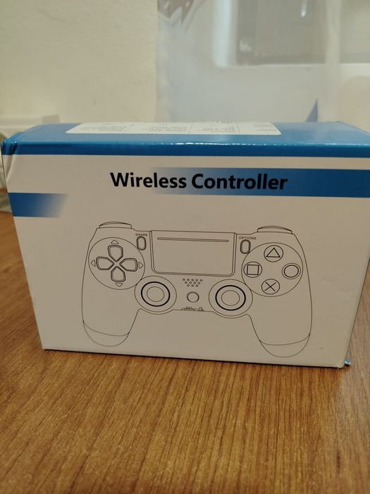 Play station 4, 1250 lei