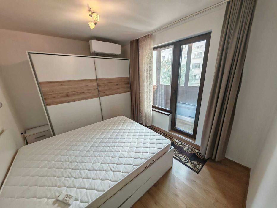 Продава се Двустаен апартамент в Бургас, Възраждане - 62 кв.м за 2541 €/кв.м - Снимка #10