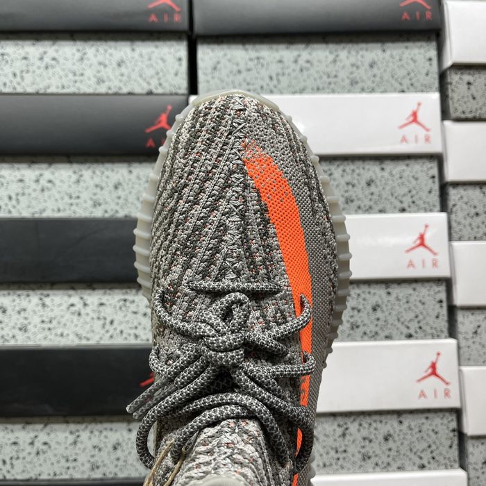 Yezzy 350 boost v2