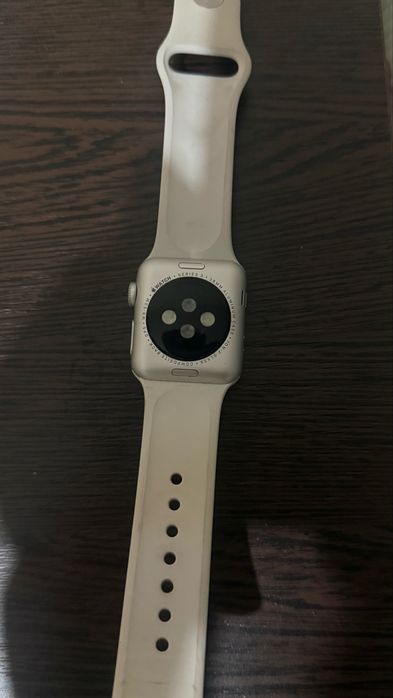 Продам apple watch 3 series
