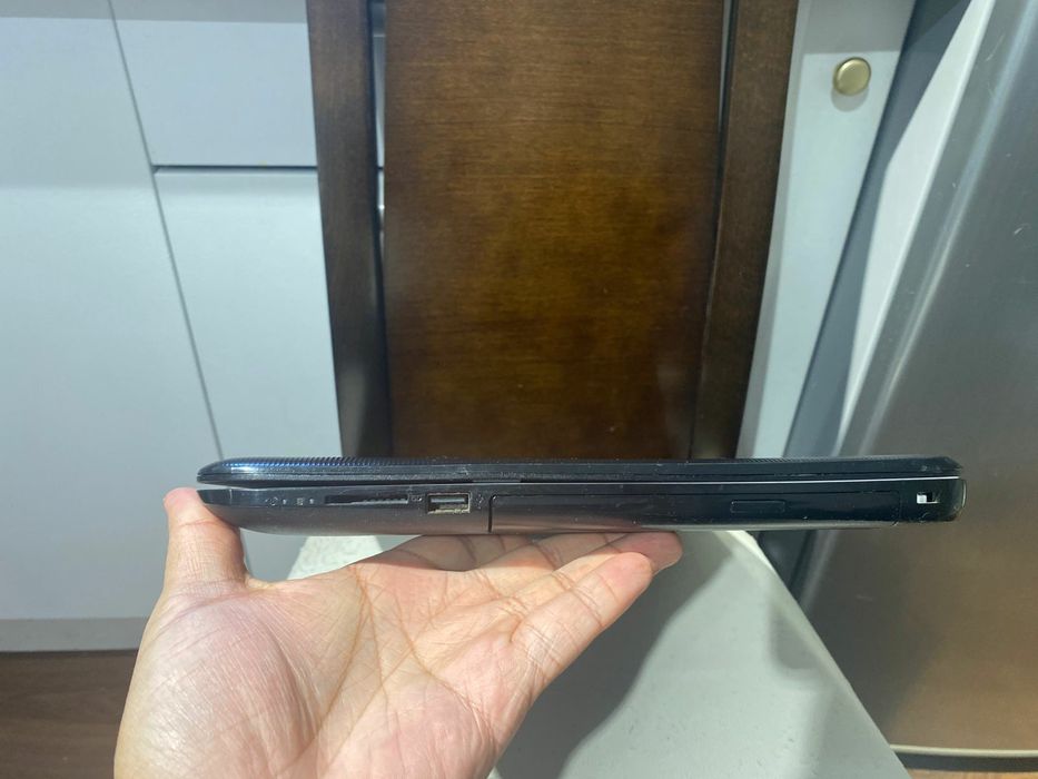 HP intel core N3060/ в отличном состоянии