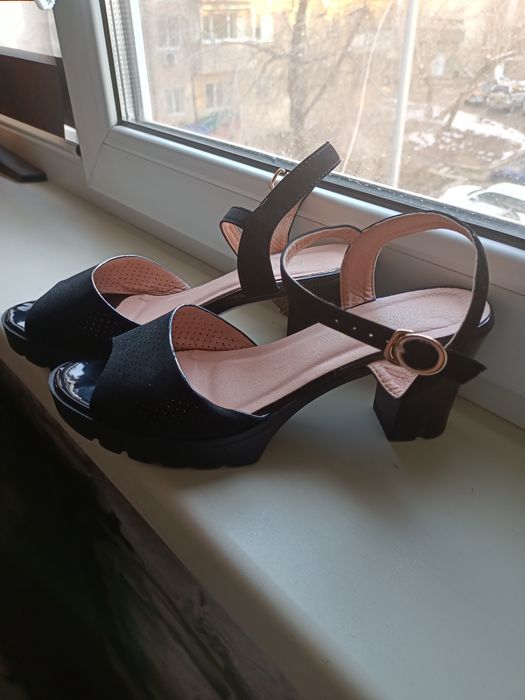 Продам новые басаножки