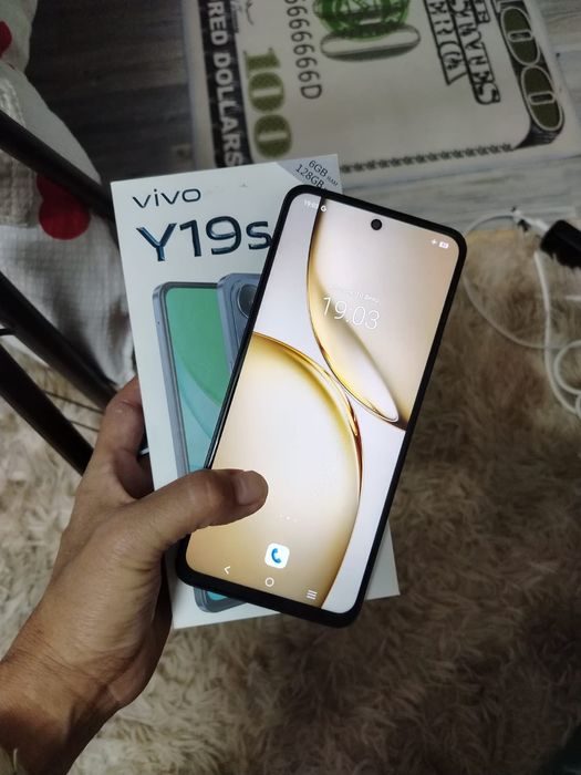 продаётся телефон