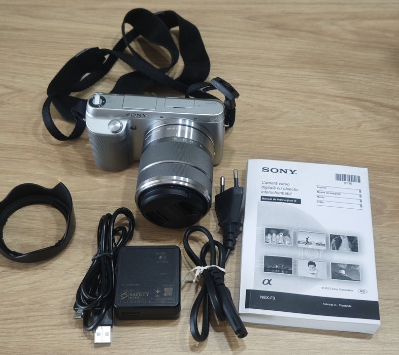 Sony NEX-F3K mirrorless