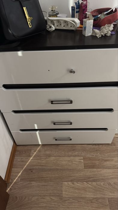 Комод в хорошем состоянии