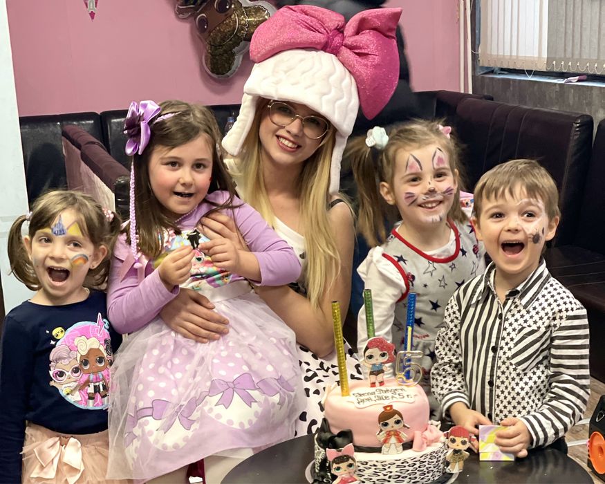 Парти агенция ИНИ-МИНИ | Аниматор | Украса | Фотограф