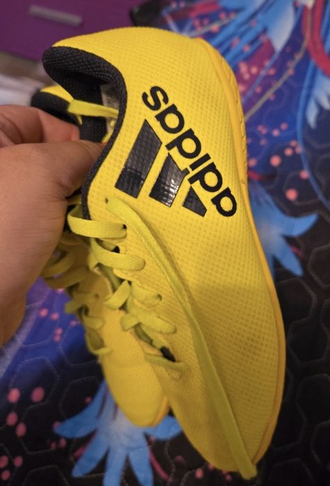 Adidași fotbal copii